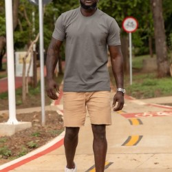 Camiseta BlackTito Básica Cinza – Coleção Especial 